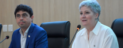 imagens do evento dialogos com a capes platéia e mesa