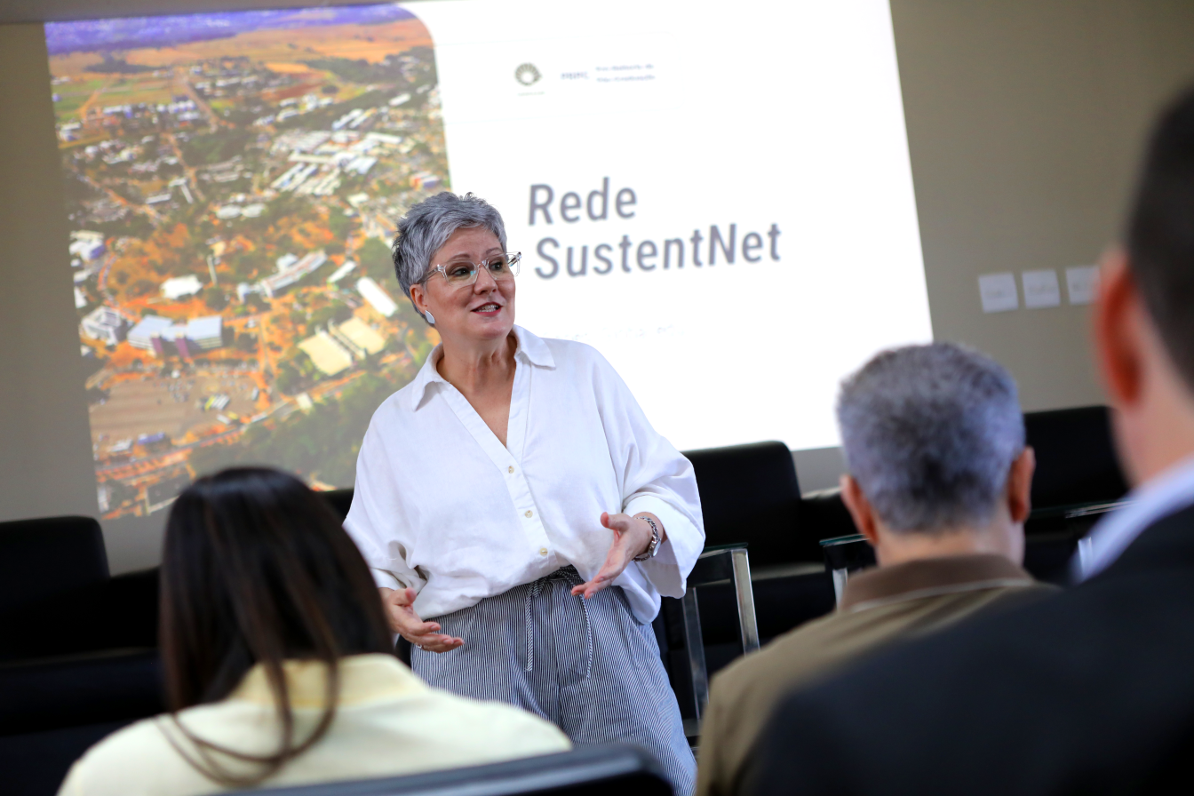 Representantes da rede de universidades lideradas pela Unicamp